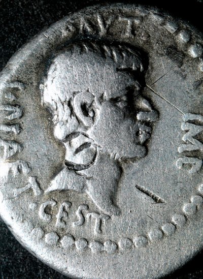Silvermynt med en bild av Marcus Junius Brutus (83-42 f.Kr.) romersk senator av Roman