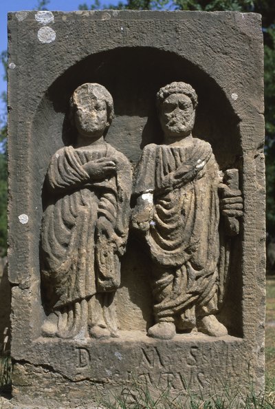 Stela med två människofigurer, hög kejsartid (27 f.Kr. - 395 e.Kr.) av Roman Imperial Period