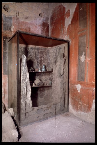 Kolsyrad garderob, Casa a Graticcio, 500-talet f.Kr.-1:a århundradet e.Kr av Roman Roman