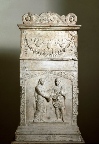 Romersk konst: begravningsaltare som dekorerar scenen för ett bröllop (Junctio dextrarum) - Låg relief - Rom, Museo Nazionale Romano - Äktenskapshandslag (Junctio dextrarum) - Marmorrelief, romersk konst, från ett gift pars begravningsaltare - Rom, Museo N av Roman Roman