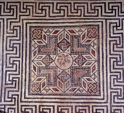 Romersk konst: mosaik med geometriska figurer. Nimes, arkeologiskt museum. av Roman Roman