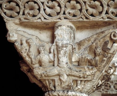 Kapital som representerar Peter på hans kors (skulptur av Romanesque