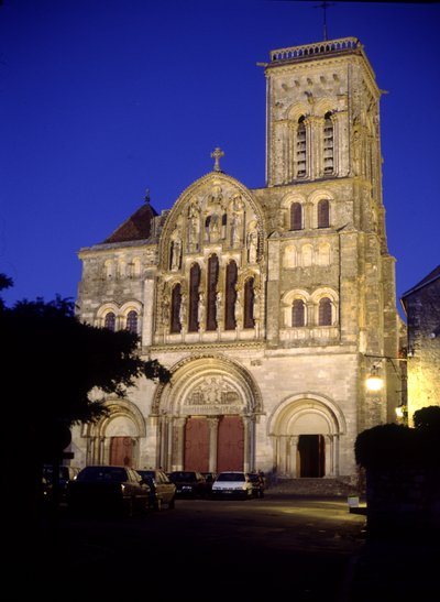 Katedralen i Vezelay (Yonne 89). av Romanesque
