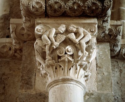 Representation of the Winds (ristad huvudstad) av Romanesque