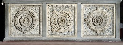 Utsikt över altaret består av marmorbrickor Marquette av Romanesque