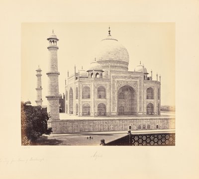 Agra; Taj, från hörnet av fyrhörningen av Samuel Bourne