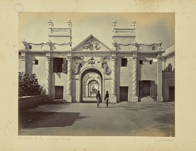Lucknow; Sjöjungfruporten, Kaiser Bagh av Samuel Bourne