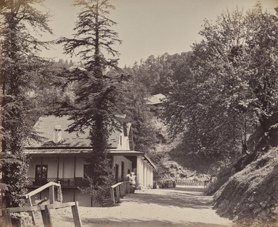 Simla. The Mall nära Combermere Bridge av Samuel Bourne