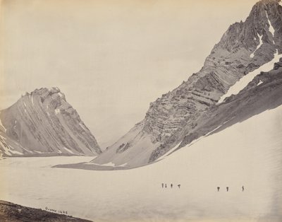 Manirung-passet, 1866. av Samuel Bourne