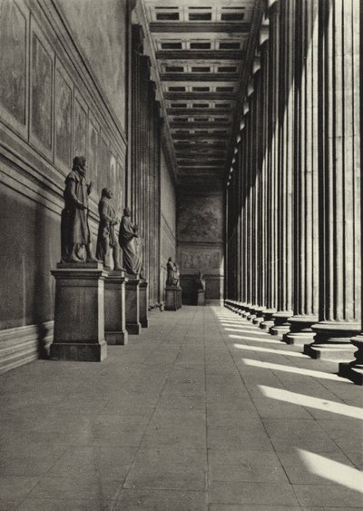 Berlin: Altes Museum; Gamla museet (s/v foto) av Sasha Stone