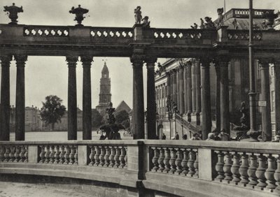 Potsdam, Stadtschloss, Kolonnaden an der Havel; Town Palace, Colonnades on the Havel (s/v foto) av Sasha Stone