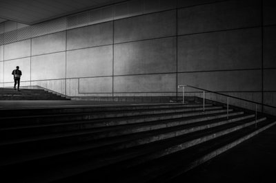 Moderna steg – Ensamhet av Satoshi Hata