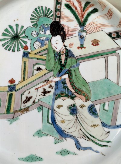 Kinesisk konst: damen rewers på en bänk. Målning på porslin från 1700-talet. Paris, Guimet-museet, Nationalmuseet för asiatisk konst av School Chinese