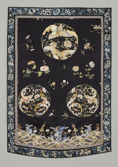 Hängande, ca 1750-1800 (Siden med broderi (satinsöm), naturlig och syntetiska färgämnen) av School Chinese