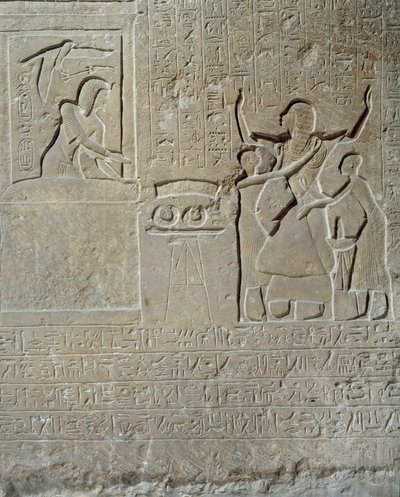 Egyptisk antikvitet: relief i kalksten från Hormin: Sethi I delar ut tapperhetens kragar som en belöning för sitt mod till Hormin, chef för kungens harem. 19:e dynastin (1295-1186 f.Kr.). Paris Louvren av School Egyptian