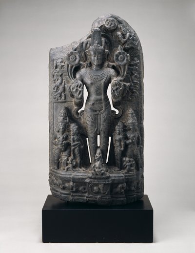 Surya, c. 1000-talet (svart klorit) av School Indian