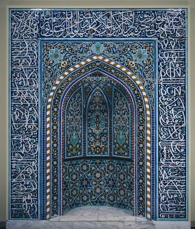 Bönenisch (Mihrab), tidigt 1600-tal (keramikmosaik) av School Iranian