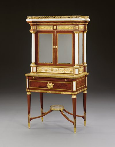 En rysk ormolu-monterad vit marmor och mahogny bonheur du jour, c.1790 (ormolu, marmor & mahogny) av School Russian