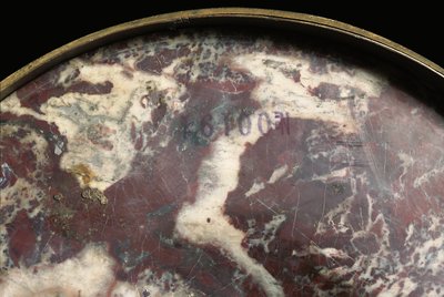 Detalj från en av ett par vaser, ca 1790 (jaspis & ormolu) av School Russian