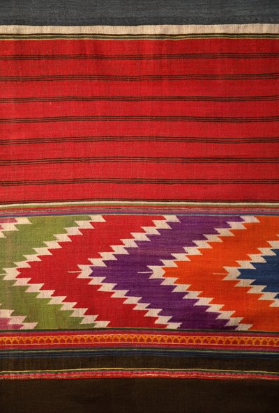 Detalj av Tai Lu-tyg (textil) av School Thai