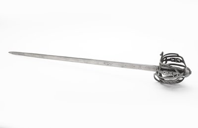 Korgfästet brett svärd, ca 1745 (stål) av Scottish School