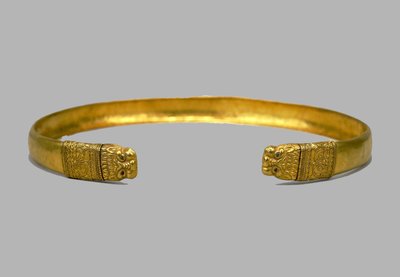 Halsband, 300-talet f.Kr av Scythian