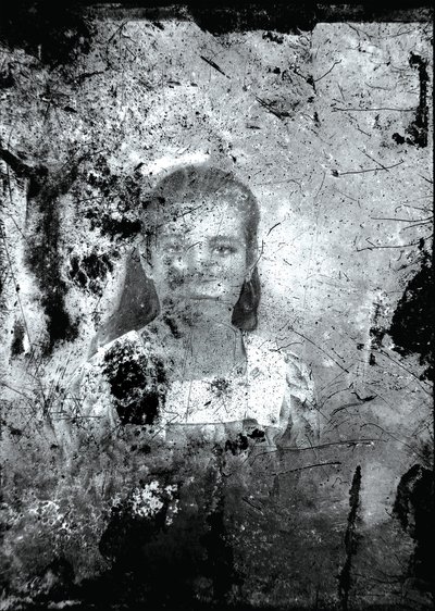Accidental Muse, 2019 (blandteknik) av Sergis Adamos