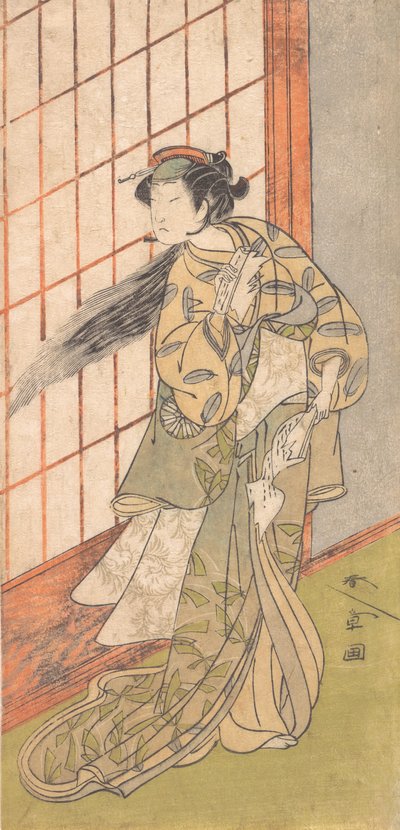 Den första Nakamura Tomijuro som en arg kvinna som står i ett rum, 1772 eller 1773. av Shunsho