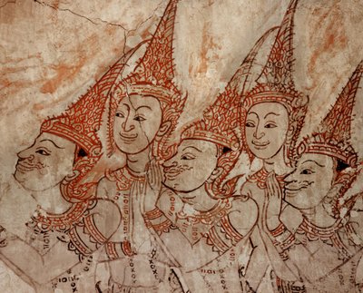 Detalj av väggmålningarna som visar himmelska gudar från den sena Ayutthaya-perioden (måla på sten) av Siamese School