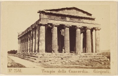 Concord-templet. Girgenti. av Sommer and Behles