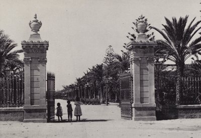 Cadiz: Entré till Genoves Park (s/v foto) av Spanish Photographer