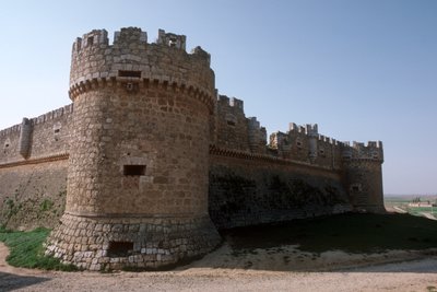 Omkretsmuren och hörnet torn av Spanish School
