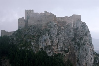 Utsikt över slottet Loarre, byggt 1000-1200-talet av Spanish School