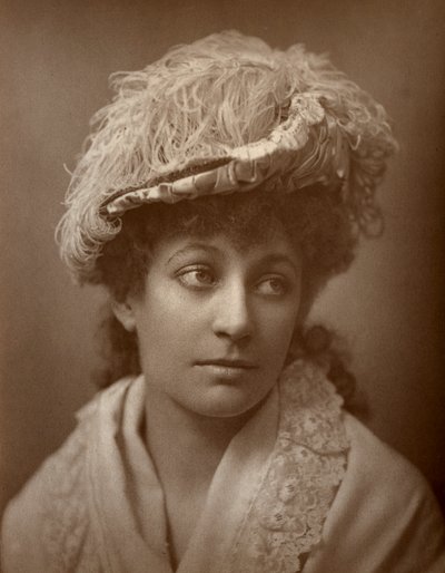 Lucy Buckstone, brittisk skådespelerska, 1884. av St James
