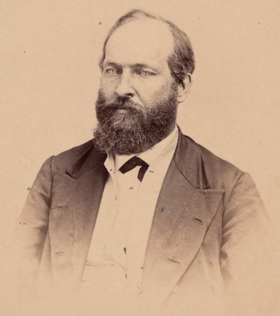 Porträtt av James Abram Garfield 1831-1881, 1869. av Stein Bros