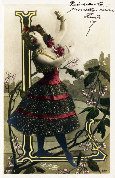 L: Luz Chavita, skådespelerska och dansare från Belle Epoque - Opéra Comique , Paris - Alfabetet i vykort av Studio Reutlinger