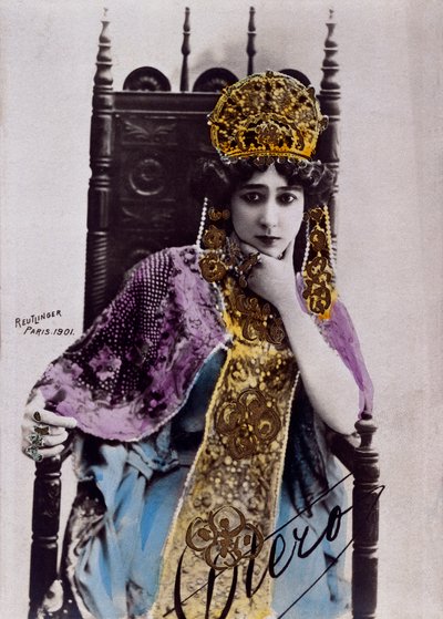 Porträtt av Caroline (La Belle) Otero (1868-1965), vykort med autograf av Studio Reutlinger