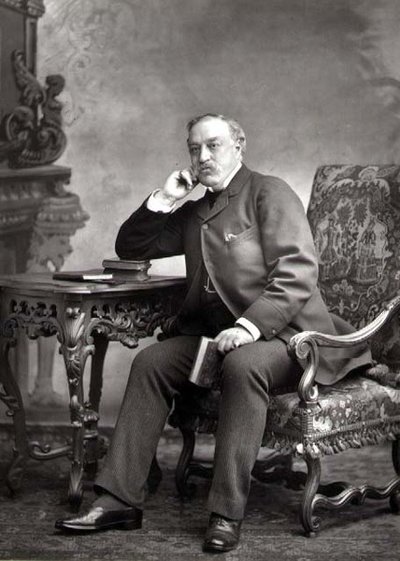 Edmund Yates (1831-94), journalist och romanförfattare, porträttfotografi (s/v-foto) av Studio Walery