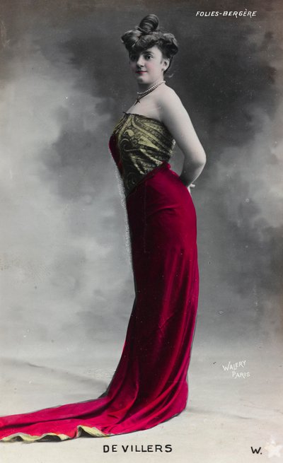 Porträtt av en ung kvinna, vykort; stödet innehåller indikationen "Devillers - Folies Bergère" av Studio Walery