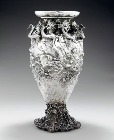 Ogden Goelet och James Gordon Bennett Cup: en yachting trofévas av Studios Tiffany
