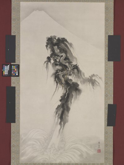 昇る龍と富士山（紙にインクと金）スウェーデン語 av Suzuki Kiitsu