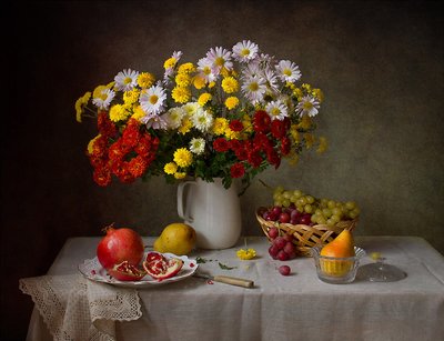 Höstblommor och frukt av Tatyana Skorokhod