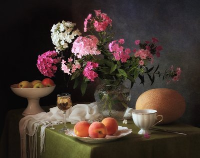 Floks och sommarfrukt av Tatyana Skorokhod