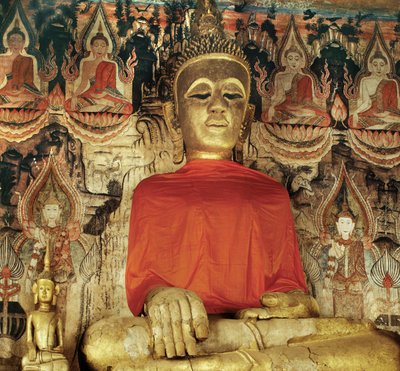 Thai Lu Buddha staty av Thai School