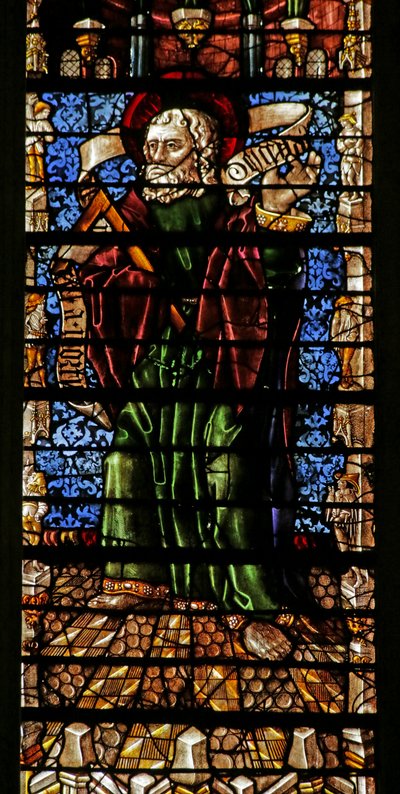 Fönster som visar aposteln St Thomas med trosbekännelserulle (målat glas) av Thiebaut de Lixheim