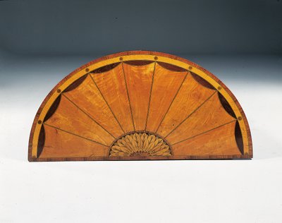 George III intarsia demi-lune commode, ca 1760-79 (satinwood, amaranth & tulpwood) av Thomas (attr.to) Chippendale