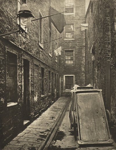 Stäng nr. 136 Saltmarket, 1868. av Thomas Annan