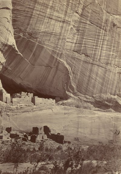 Forntida ruiner i Cañon de Chelle, New Mexico av Timothy H. OSullivan