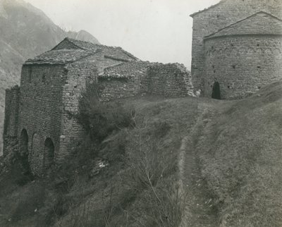 Klostret San Pietro al Monte, Civate, Lombardiet, Italien, fotografi av Ugo Monneret de Villard, cirka 1910 av Ugo Monneret de Villard