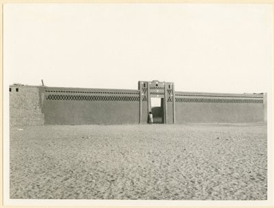 Tegelvägg, Allaqi, Egypten, fotografi av Ugo Monneret de Villard, cirka 1925 av Ugo Monneret de Villard